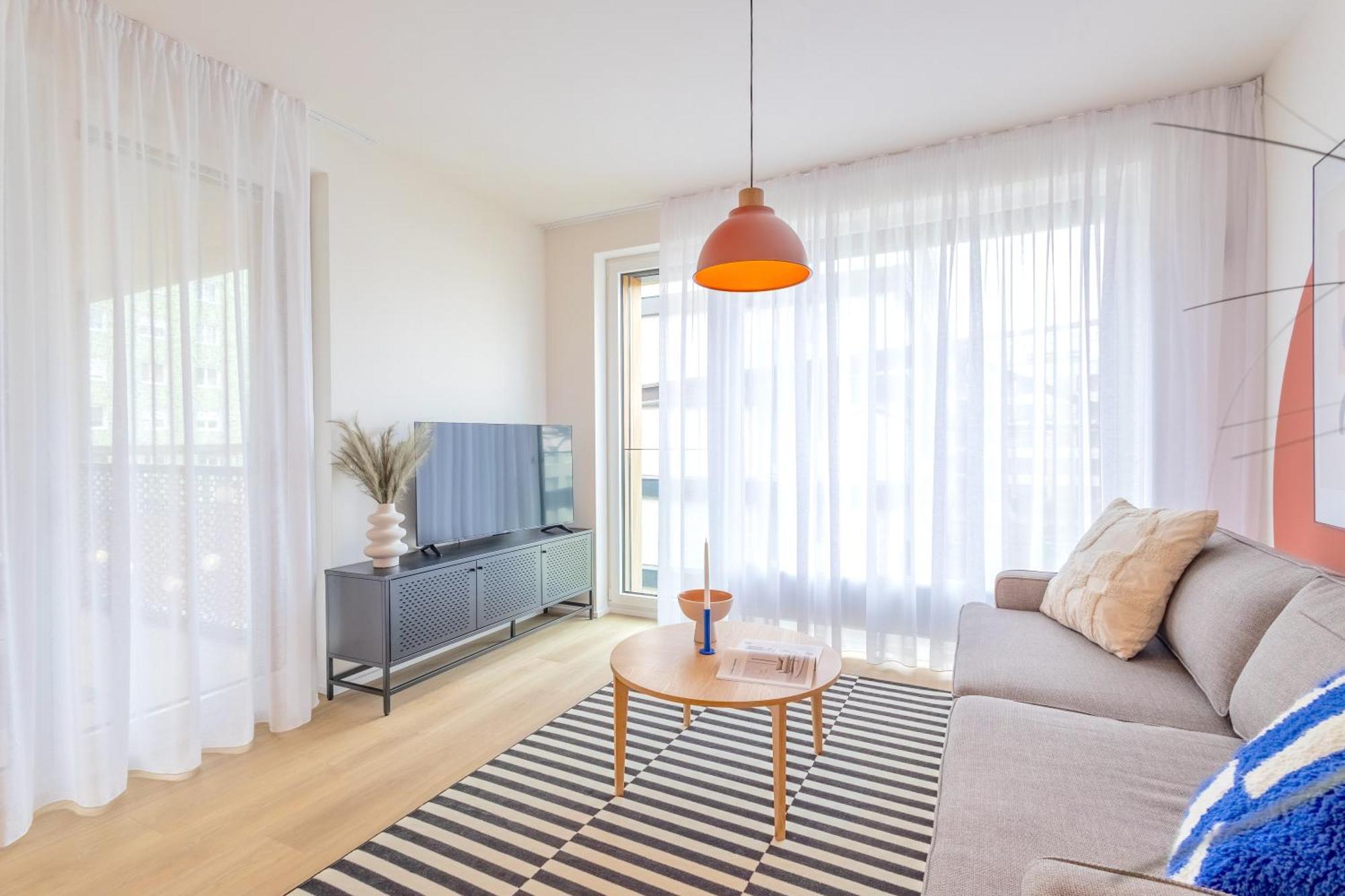 Design Apartment - Balcony, Free Parking, Yoga, 10 Mins To Center, By Gravity Prag Dış mekan fotoğraf